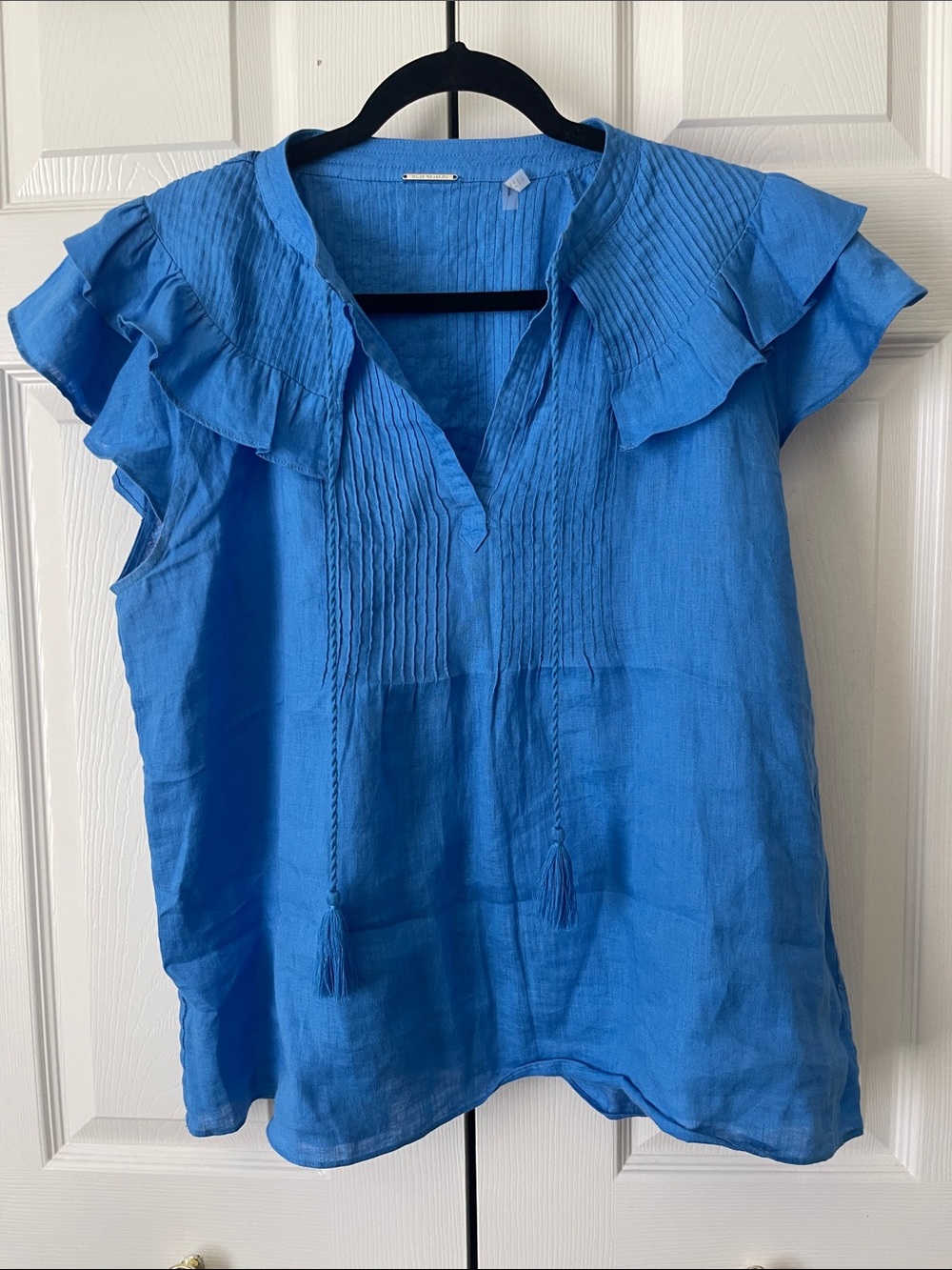 Tahari Blue 100% Linen Ruffled Pintuck Tie-Neck Top